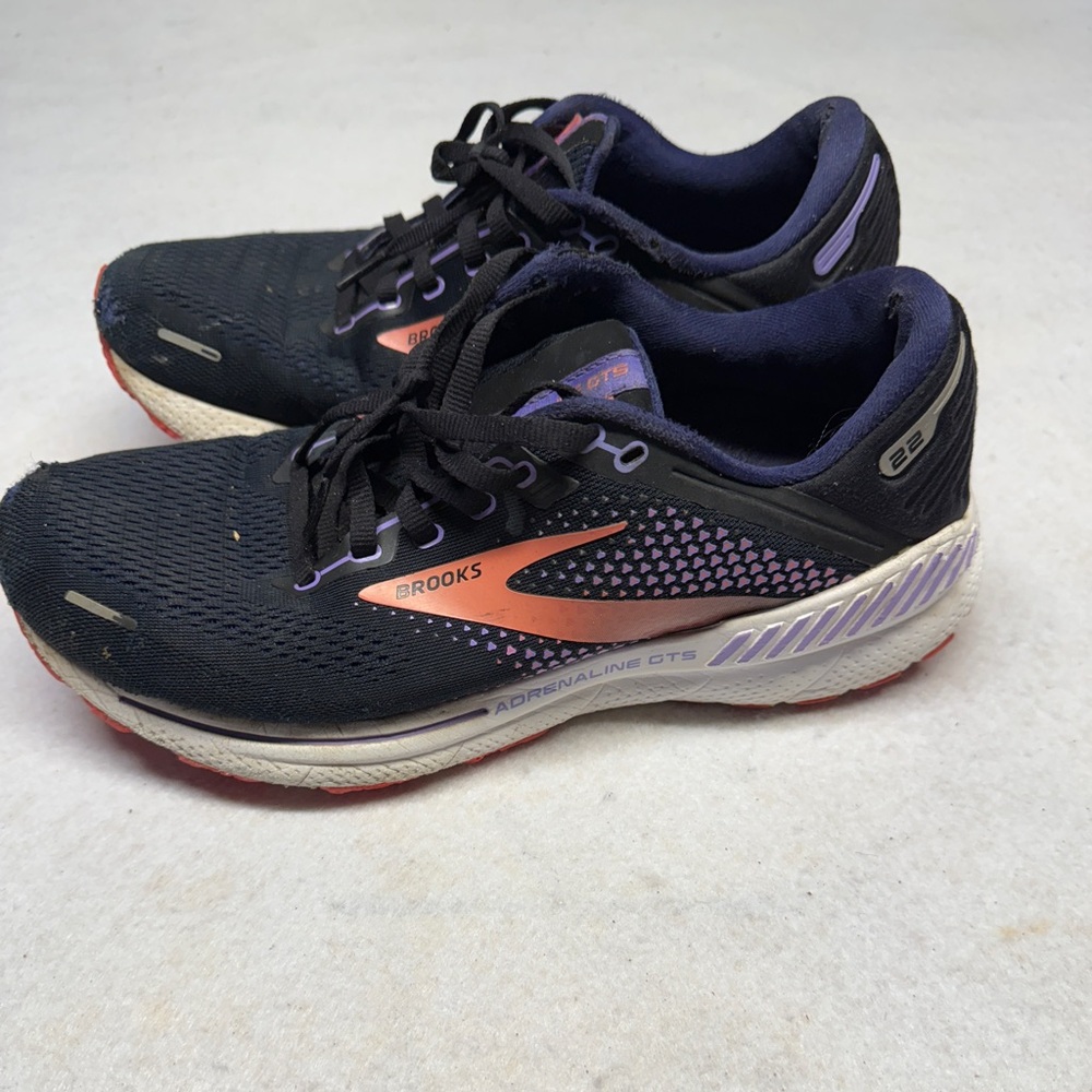 Brooks Adrenaline GTS 22 Women’s Size 10 Wide Black/Purple/Coral - Picture 2 of 7